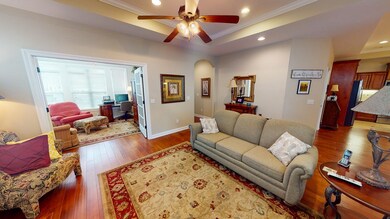 Lovely Sunroom or Office