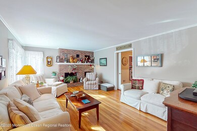 81 Woodbine Ave, Little Silver, NJ 07739 - photo 4