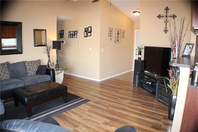 406 N Wolfley St, Elk City, OK 73644 - photo 3