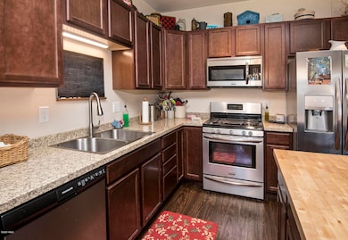 1120 Hawks Nest Ln, Gypsum, CO 81637 - photo 7