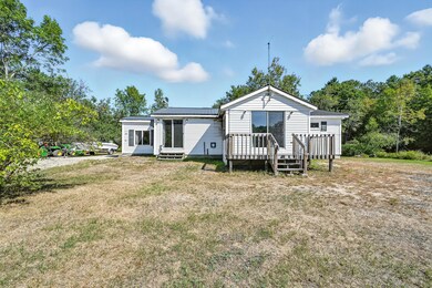 33 Riverside Dr, Mechanic Falls, ME 04256 - photo 4