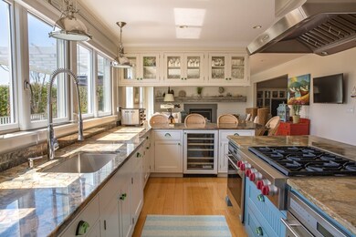 64 Wilson St, South Dartmouth, MA 02748 - photo 5