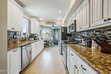 10543 W Pineaire Dr, Sun City, AZ 85351 - photo 3