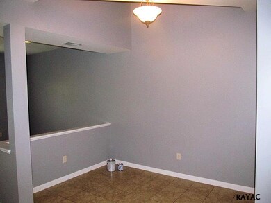 222 Merriweather Dr, Chambersburg, PA 17201 - photo 7