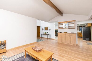 Living/Entry