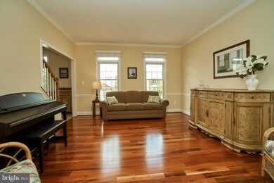 3013 Ashburton Manor Dr, Herndon, VA 20171 - photo 4