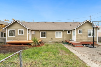 1408 1410 S 39th St, Tacoma, WA 98418 - photo 3