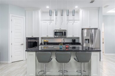 5709 N Mile 6 1 2 W, Weslaco, TX 78599 - photo 3