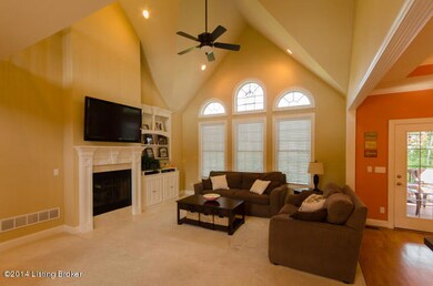 11108 Radleigh Ln, Louisville, KY 40291 - photo 4