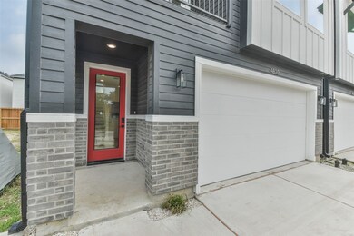 4818 Pinemont Dr, Houston, TX 77092 - photo 4