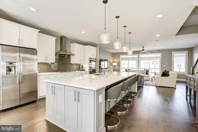 1800 Yellow Garnet Terrace SE, Leesburg, VA 20175 - photo 7