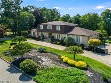 7 Lookout Point Trail, Totowa, NJ 07512 - photo 4