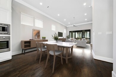 225 E 27th St, Houston, TX 77008 - photo 7