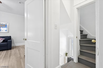 129 Brookwood St unit 2, East Orange, NJ 07018 - photo 3