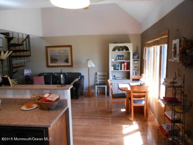 bridge ave 017.JPG