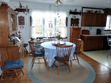 94 Wheeler Ave, Orange, MA 01364 - photo 5