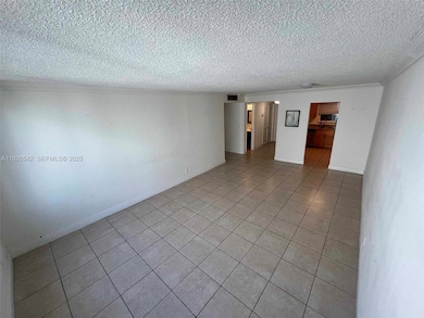 3257 NE 13th St unit 302, Pompano Beach, FL 33062 - photo 5