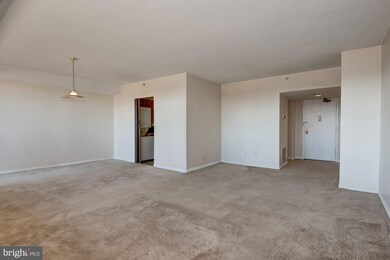 Skyline House unit 615, Baileys Crossroads, VA 22041 - photo 7