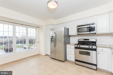 21957 Manning Square, Sterling, VA 20166 - photo 3