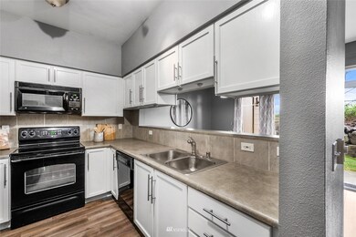 18930 Bothell Everett Hwy unit G-102, Bothell, WA 98012 - photo 6