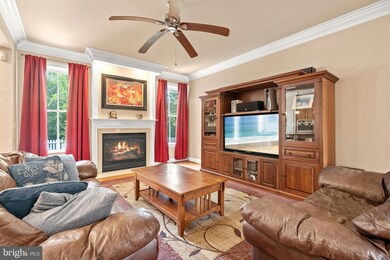 10922 Crider Ct, Bristow, VA 20136 - photo 7