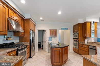 14785 Mohawk Dr, Swan Point, MD 20645 - photo 7