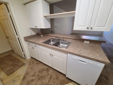 36320 Stonewood Ln unit 101, Zephyrhills, FL 33541 - photo 7