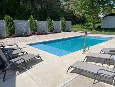 735 Willow Pointe South Dr, Plainfield, IN 46168 - photo 3