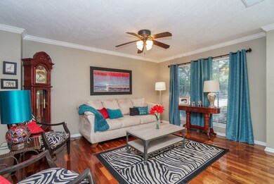 8002 Makaha Cir, Houston, TX 77095 - photo 5