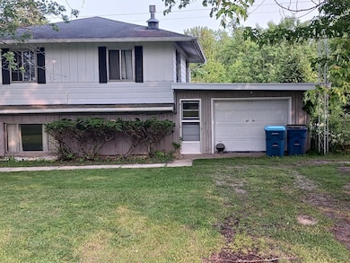 4376 E Snow Rd, Berrien Springs, MI 49103 - photo 2