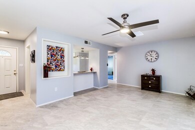 10341 W Audrey Dr, Sun City, AZ 85351 - photo 5