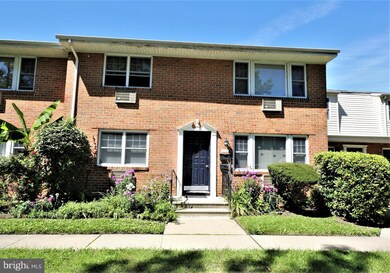 106 Orchard Ave, East Windsor, NJ 08520 - photo 2