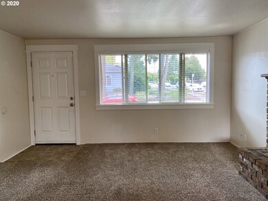 2113 Marlow Ln, Eugene, OR 97401 - photo 4