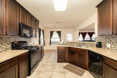 1218 Quarterhorse Dr, Alvin, TX 77511 - photo 7