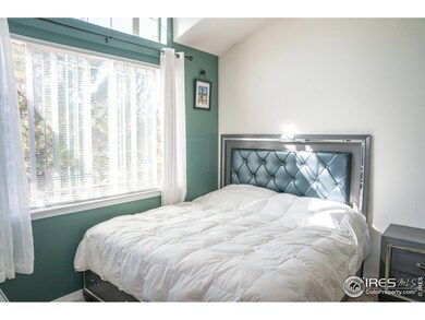 804 Summer Hawk Dr unit 11204, Longmont, CO 80504 - photo 6