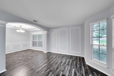 17815 Woodsburgh Ln, Cypress, TX 77433 - photo 4