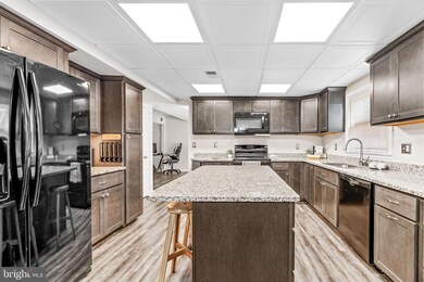 2068 Red Spruce Ct, Bryans Road, MD 20616 - photo 3