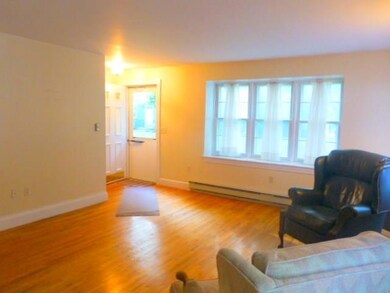SPACIOUS LIVING ROOM HAS LOADS OF...