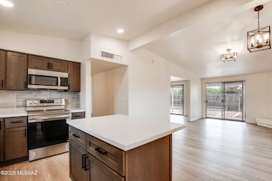 9054 E 25th St, Tucson, AZ 85710 - photo 2