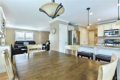 81 Austin St, Wakefield, RI 02879 - photo 7