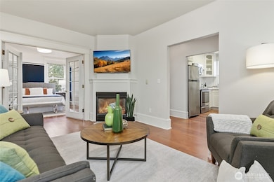 3624 Whitman Ave N unit 4, Seattle, WA 98103 - photo 5