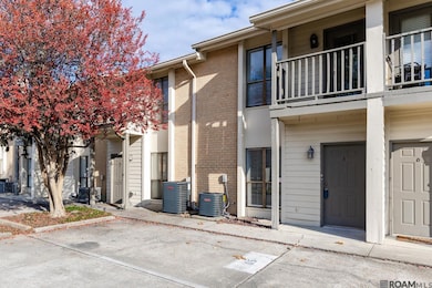 8545 Summa Ave unit 5, Baton Rouge, LA 70809 - photo 3