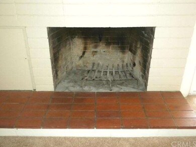 fireplace living room