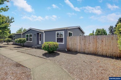 1010 Barnes Ave SE, Salem, OR 97306 - photo 3
