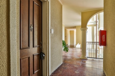 7134 Mapleridge St unit 3G, Houston, TX 77081 - photo 2