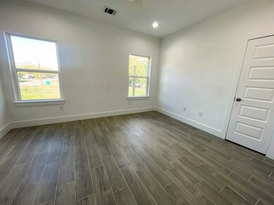 997 Marjorie St, Houston, TX 77088 - photo 7