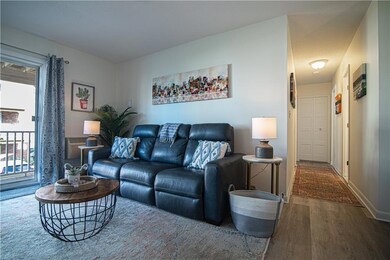 29 Bullocks Point Ave unit 3/5A, Riverside, RI 02915 - photo 5