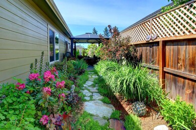 1369 SW Argo Ln, Grants Pass, OR 97527 - photo 5