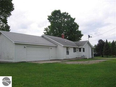 7368 W Esmond Rd, Hale, MI 48739 - photo 2