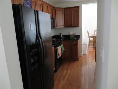 131 Granite Way unit 5B, Hartford, VT 05001 - photo 5